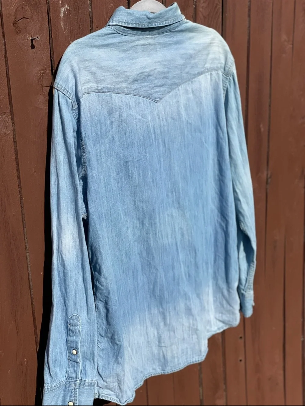 Lee Light Blue Denim Western Button-Up Shirt country cowboy